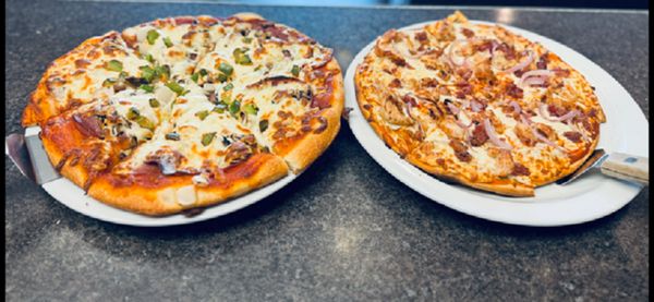 JOHNNY'S MAPLES PIZZA & RESTAURANT - Updated September 2025