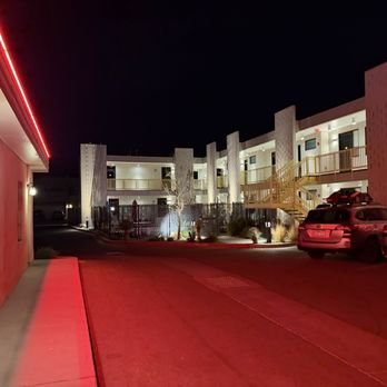Monterey Motel - Hotels Near Me - Albuquerque, New Mexico