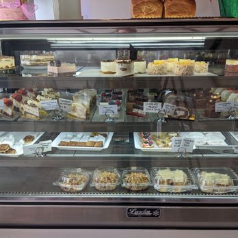 Heaven's Bistro Bakery - Case 1 - Bakeries Near Me - Austin, Texas Heaven's Bistro Bakery - Case 1 - Bakeries Near Me - Austin, Texas