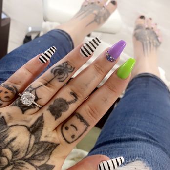 Unique Nails & Spa - Nails and toes done - Nail Salons Near Me - Lakewood, Washington Unique Nails & Spa - Nails and toes done - Nail Salons Near Me - Lakewood, Washington