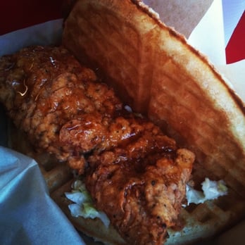 Bruxie - Buttermilk Fried Chicken - Sandwiches Near Me - Orange, California