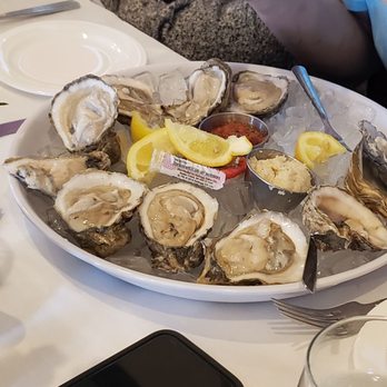 PIER 22 - Oysters - New American Near Me - Bradenton, Florida