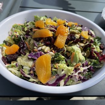 Wooly's - Salad - Seafood Near Me - Pismo Beach, California