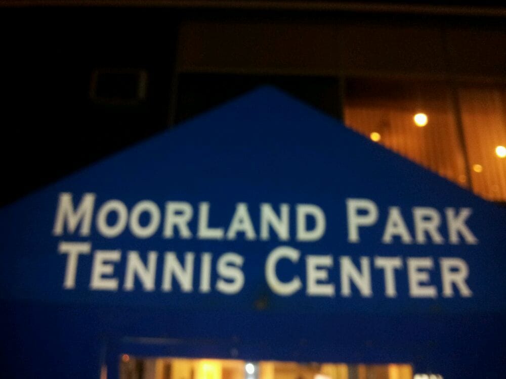 WESTERN RACQUET CLUB MOORLAND PARK Updated September 2024 2900 S