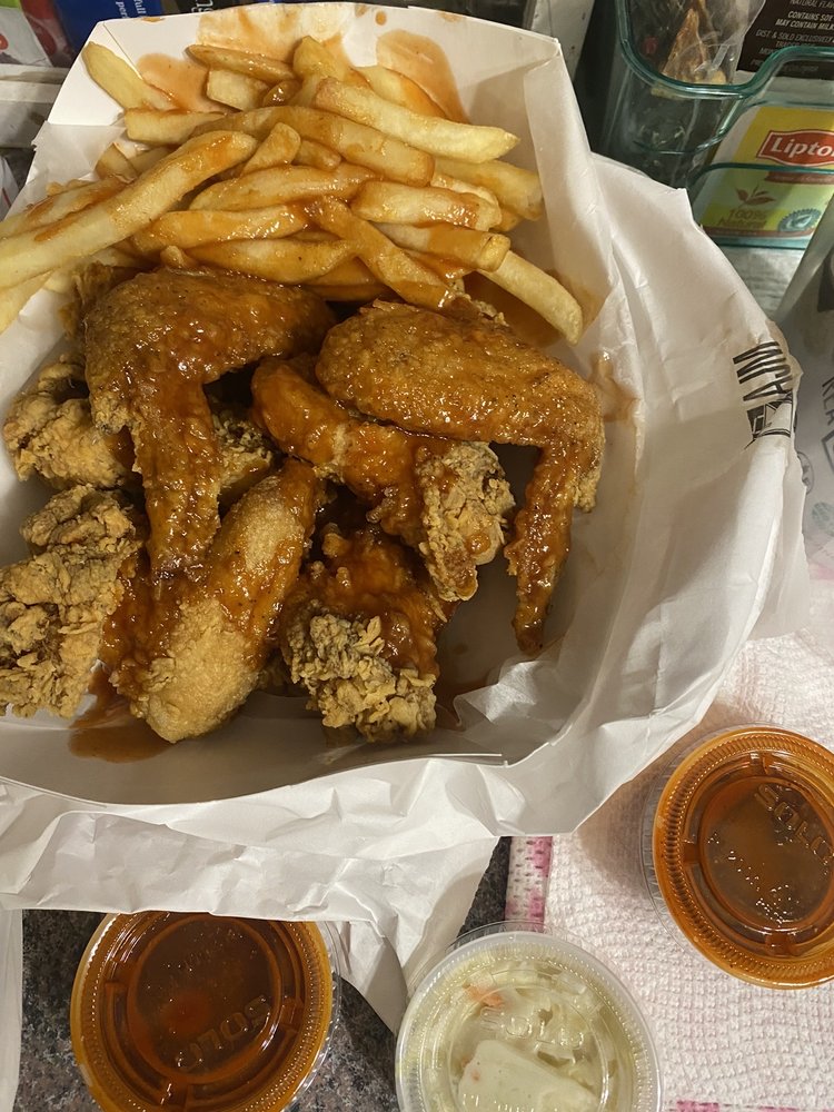 Harold's Chicken Logo
