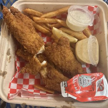 Leons Lobstah Shack - Fish n chips (fries) - Seafood Near Me - Tampa Bay, Florida Leons Lobstah Shack - Fish n chips (fries) - Seafood Near Me - Tampa Bay, Florida