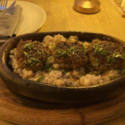 Arch Bistro - Lentil patties over kashek (vegan) - 490 lira