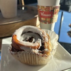 Winans Chocolates + Coffees - Apple cinnamon roll and pumpkin spice, thank you God for this good Winan's  moment
