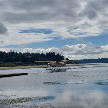Kenmore Air - Flight Instruction Near Me - Kenmore, Washington