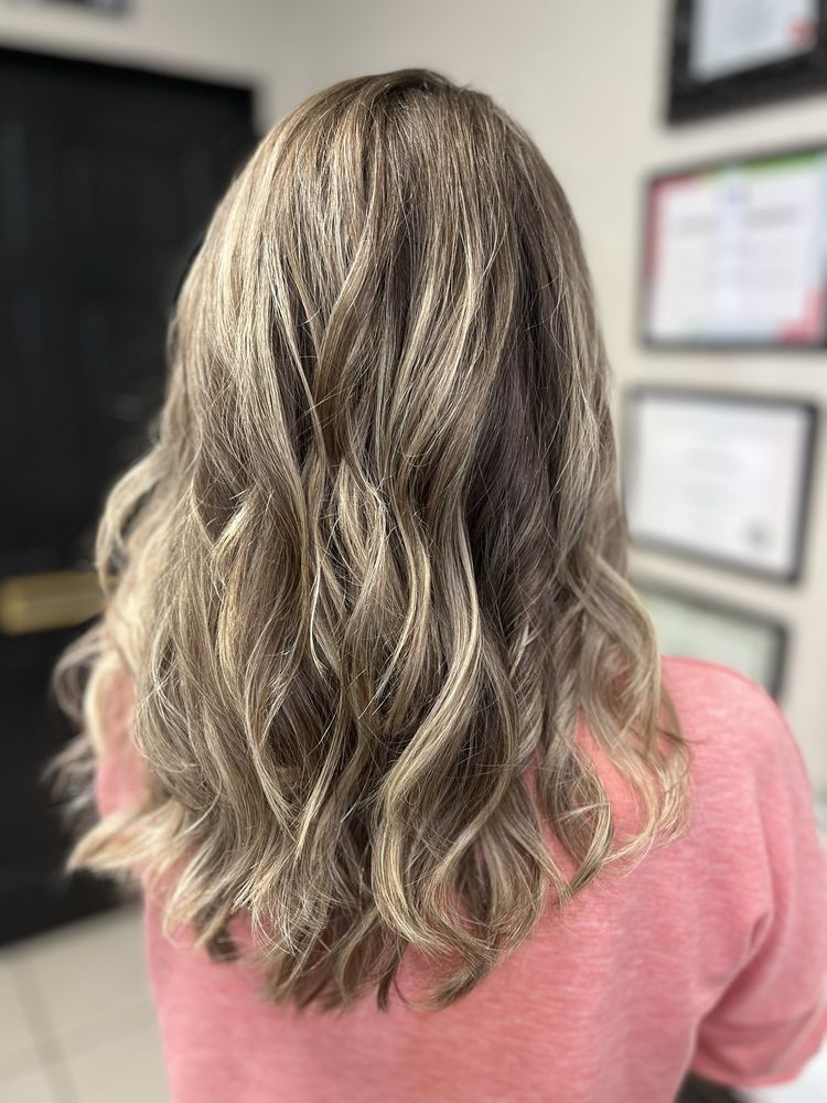 JLEIGH STYLES HAIR AND SKIN STUDIO Updated 2024 17 Photos 1100