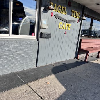 Bagel Time Cafe - Cafes Near Me - Wildwood Crest, New Jersey