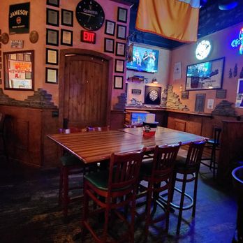 O' Choppers - Inside 4 - Pubs Near Me - Orange Beach, Alabama O' Choppers - Inside 4 - Pubs Near Me - Orange Beach, Alabama