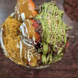 Arctic Delights - Half and half Dubai and Biscof Strawberries!