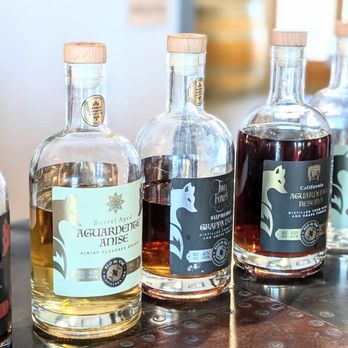 Slo De Vie - A wide variety of brandy-based spirits to taste here. - Distilleries Near Me - Grover Beach, California Slo De Vie - A wide variety of brandy-based spirits to taste here. - Distilleries Near Me - Grover Beach, California