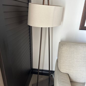 The Seagate - Lampshade in room broken and crooked - Resorts Near Me - Delray Beach, Florida The Seagate - Lampshade in room broken and crooked - Resorts Near Me - Delray Beach, Florida