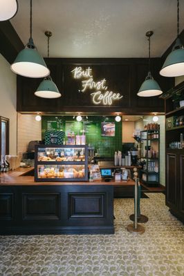 Alfred Coffee by null