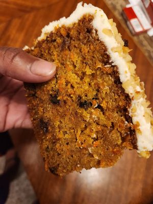 Lloyd's Carrot Cake by null