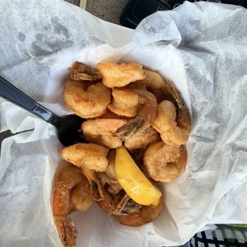 StingRay's Seafood - Shrimp - Seafood Near Me - Tybee Island, Georgia