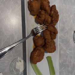 Nino's Pizzeria & Eatery - Wings