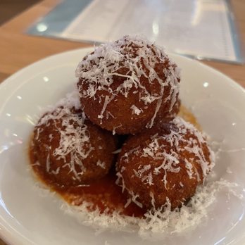 Mida - Arancini - Italian Near Me - Newton, Massachusetts Mida - Arancini - Italian Near Me - Newton, Massachusetts