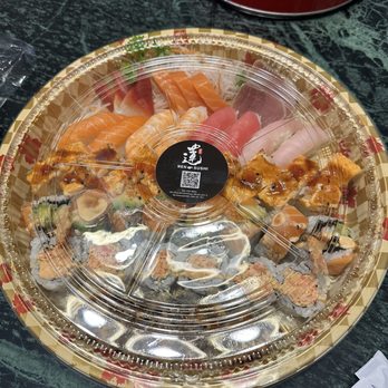 Ren Sushi - Winter platter - Sushi Bars Near Me - Richmond Hill, Ontario Ren Sushi - Winter platter - Sushi Bars Near Me - Richmond Hill, Ontario