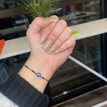 V Nails & Spa - Nail Salons Near Me - Sylva, North Carolina