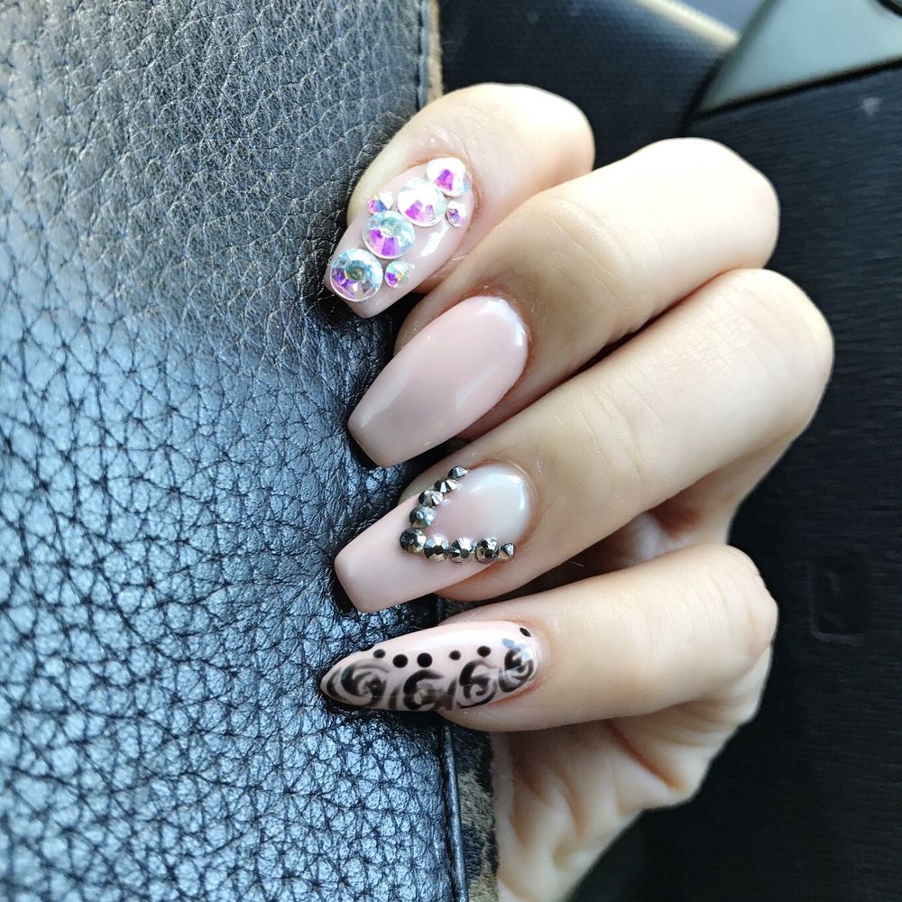 Friendly Nail Spa - Nail Salons Near Me - Costa Mesa, California Friendly Nail Spa - Nail Salons Near Me - Costa Mesa, California