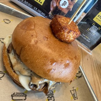 PINCHO - Black Magic Burger - Kebab Near Me - Conroe, Texas