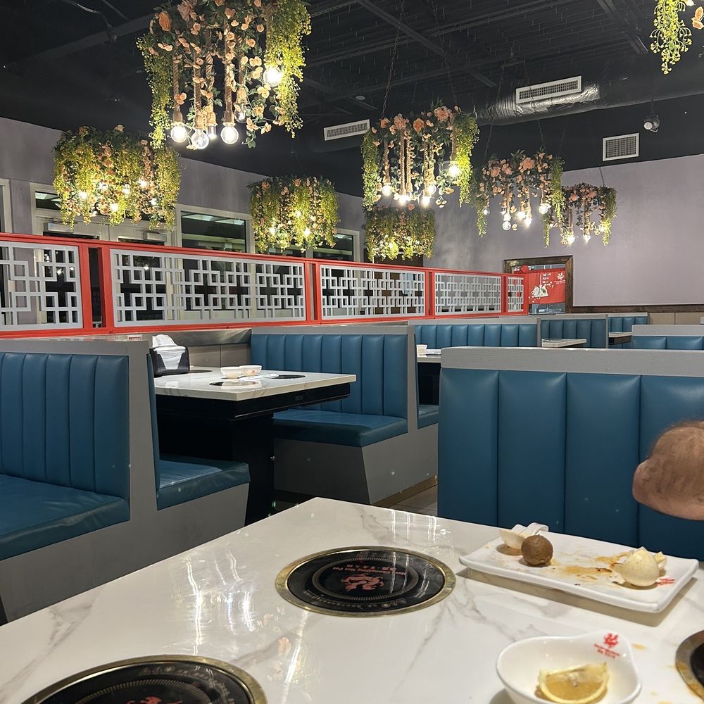 Meet Hot Pot - Inside - Hot Pot Near Me - Hollywood, Florida Meet Hot Pot - Inside - Hot Pot Near Me - Hollywood, Florida