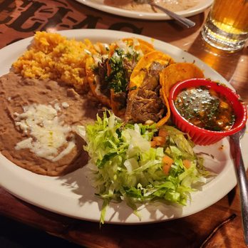 Camelia's Mexican Grill - Birria tacos, rice, beans - Mexican Near Me - Royal Oak, Michigan