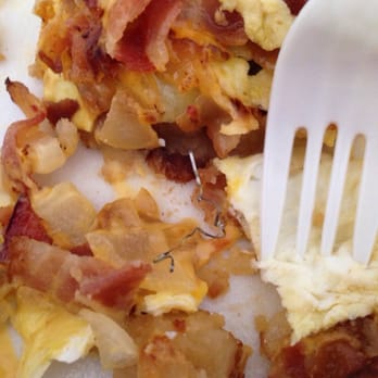 Moon's Sandwich Shop - A piece of aluminum in my omelet - Sandwiches Near Me - Chicago, Illinois