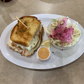 Slapfish - Clobster Grilled Cheese - Seafood Near Me - Noblesville, Indiana Slapfish - Clobster Grilled Cheese - Seafood Near Me - Noblesville, Indiana