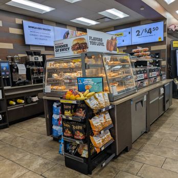 Love's Travel Stop - Love's Travel Stop, Bidwell - Convenience Stores Near Me - Bidwell, Ohio
