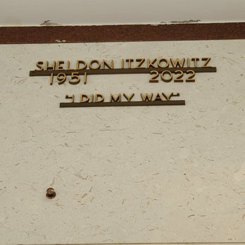 Oakwood Memorial Park - Inscription was supposed to read "I did it my way" - Funeral Services & Cemeteries Near Me - Chatsworth, California Oakwood Memorial Park - Inscription was supposed to read "I did it my way" - Funeral Services & Cemeteries Near Me - Chatsworth, California
