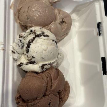 Lake Effect Artisan Ice Cream - Trio - Ice Cream & Frozen Yogurt Near Me - Buffalo, New York Lake Effect Artisan Ice Cream - Trio - Ice Cream & Frozen Yogurt Near Me - Buffalo, New York