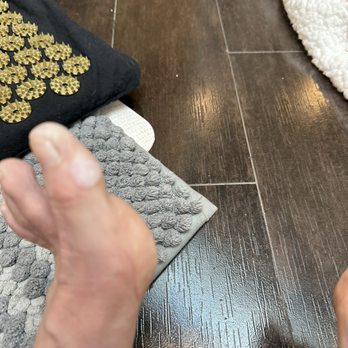 Forefront Dermatology - Englewood - Feet and toes that look like rotting flesh, but the doctor did not even look at them - Dermatologists Near Me - Englewood, Colorado Forefront Dermatology - Englewood - Feet and toes that look like rotting flesh, but the doctor did not even look at them - Dermatologists Near Me - Englewood, Colorado