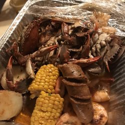 Bay Bay’s Cajun Seafood - Blue crabs combo!