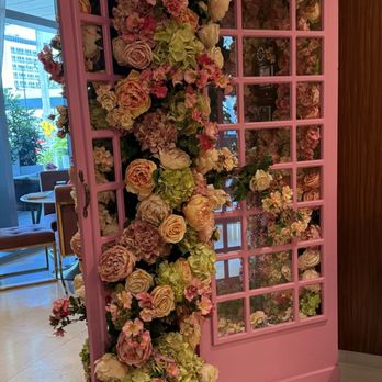 Rose Cafe & Restaurant - Entrance - Cafes Near Me - Sunny Isles Beach, Florida