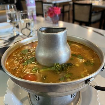 Osha Thai - Pot Tom Yum. Very good too! - Thai Near Me - San Francisco, California Osha Thai - Pot Tom Yum. Very good too! - Thai Near Me - San Francisco, California