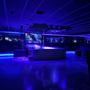 Truth Lounge - Grand Opening - Strip Clubs Near Me - Tampa, Florida