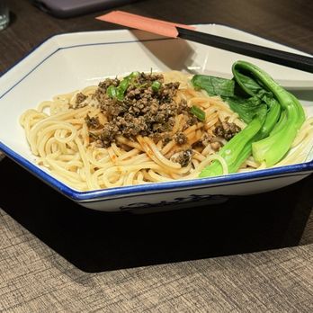 Uluh - Dan Dan Noodle - Tea Rooms Near Me - New York, New York