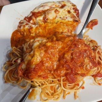 Roma's Italian Restaurant - Chicken parm - Italian Near Me - Guthrie, Oklahoma