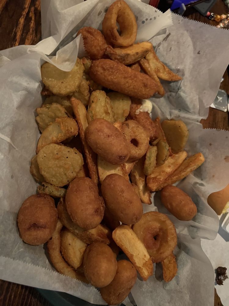 Social spots from Lorelei Inn