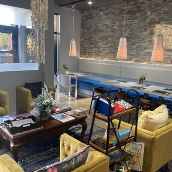 La Embajada - Cute and quaint ( greet ambiance) - Mediterranean Near Me - Miamisburg, Ohio
