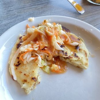 L'Roco Grill - Salvadoran Near Me - San Jose, California