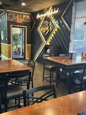 Mikki's Soulfood Cafe by null