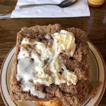 Hobee's Restaurant - Blueberry coffee cake after butter was spread - Diners Near Me - Palo Alto, California