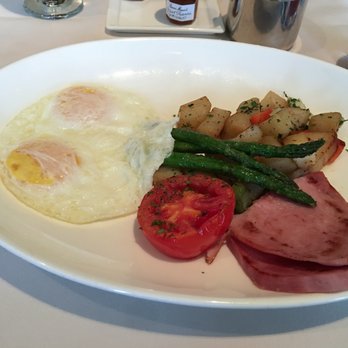 AVEO Table + Bar - Ham and Eggs - Breakfast & Brunch Near Me - Dana Point, California AVEO Table + Bar - Ham and Eggs - Breakfast & Brunch Near Me - Dana Point, California
