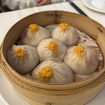 Bai Wei - Steamed Crab Meat and Pork Soup Dumpling (6) - Szechuan Near Me - Philadelphia, Pennsylvania Bai Wei - Steamed Crab Meat and Pork Soup Dumpling (6) - Szechuan Near Me - Philadelphia, Pennsylvania