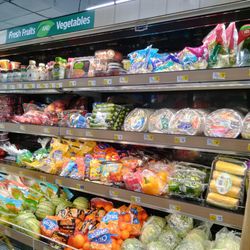 Dollar General - Fresh produce department!